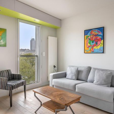 En Plein Coeur De Ville Bel Appartement Pour 6 Nantes Kültér fotó