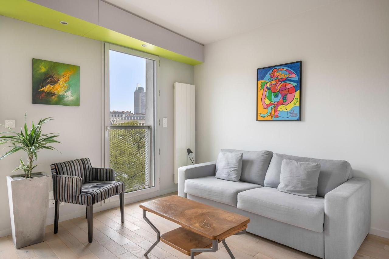 En Plein Coeur De Ville Bel Appartement Pour 6 Nantes Kültér fotó