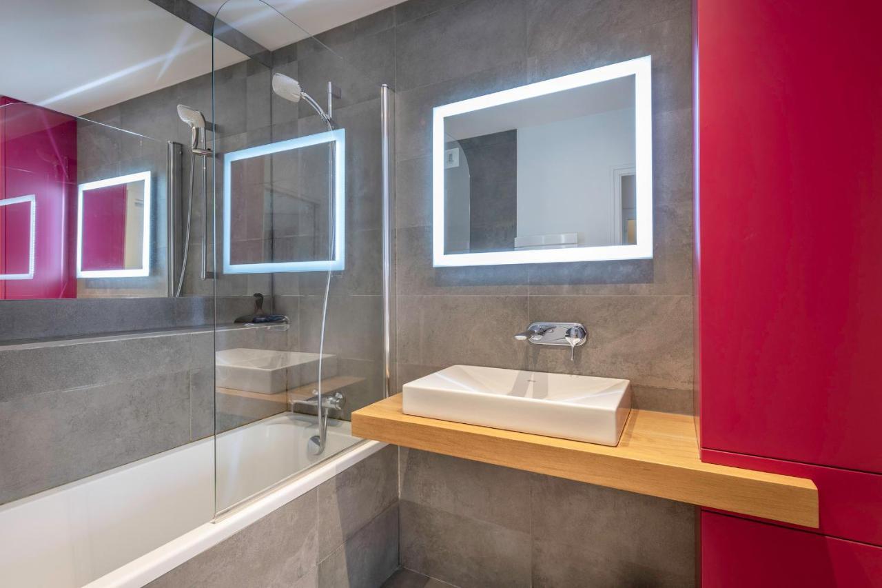 En Plein Coeur De Ville Bel Appartement Pour 6 Nantes Kültér fotó